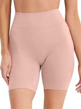 Jockey® Essentials Women's Ultralight Smoothing No-Chafe Slipshort